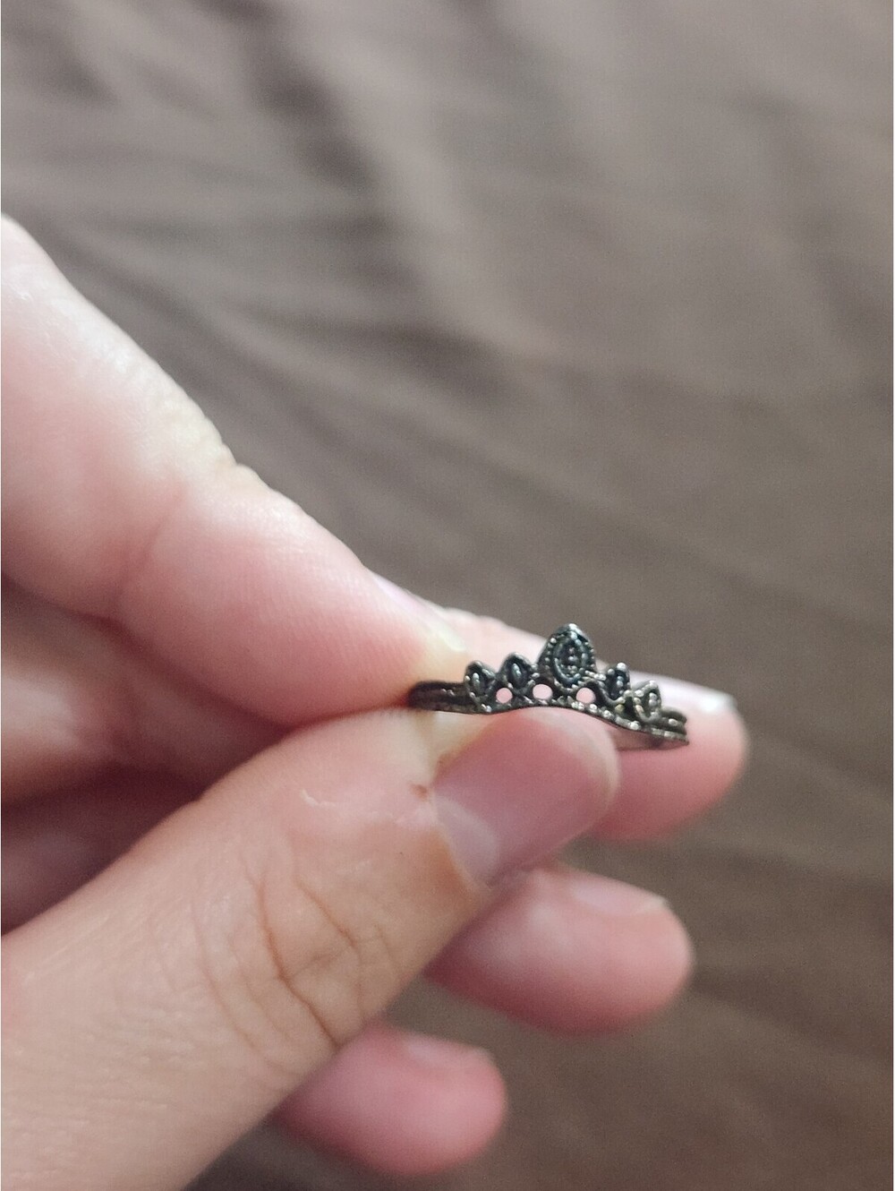 Vintage Style Silver Metal Crown Ring